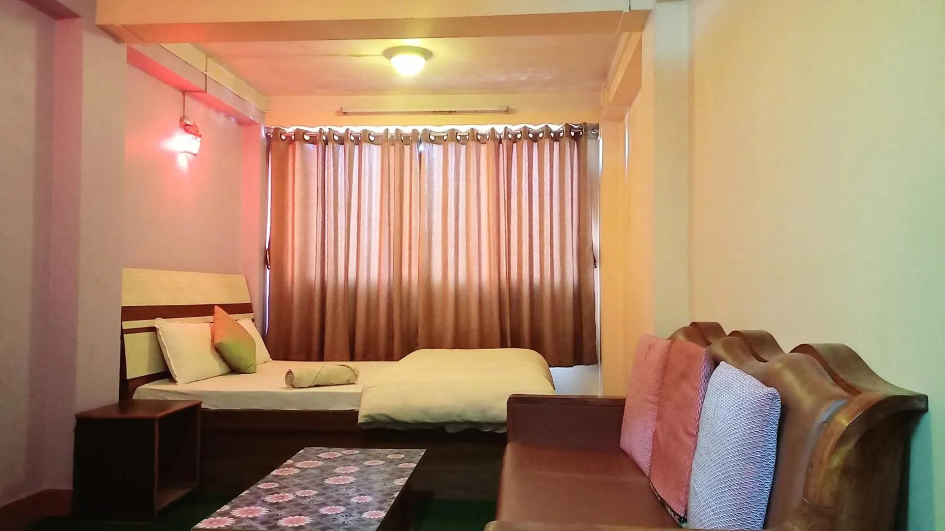 Swastik Guest House Bhatgoan 2*,  Nepal